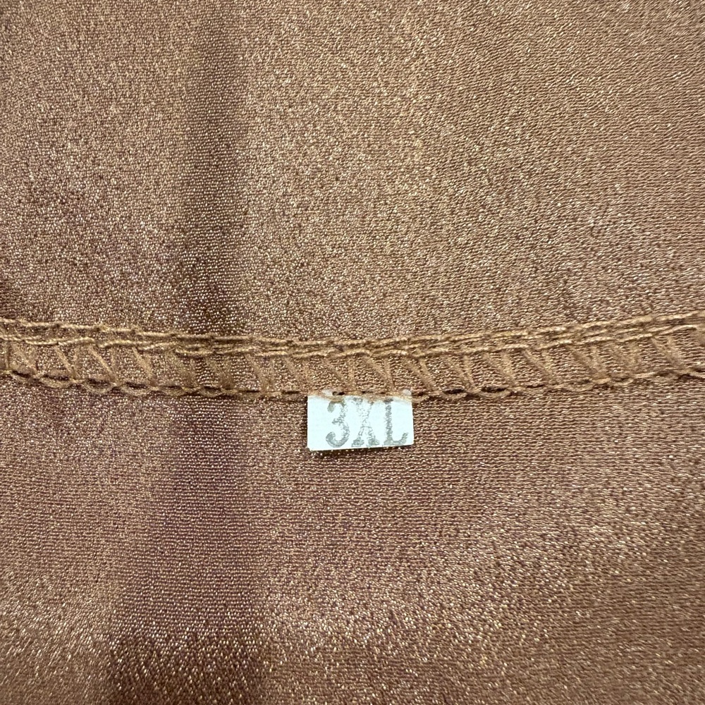 Button-Up Women's, size 3XL, 
I think XXL see measurements  belt not included. - Picture 6 of 10